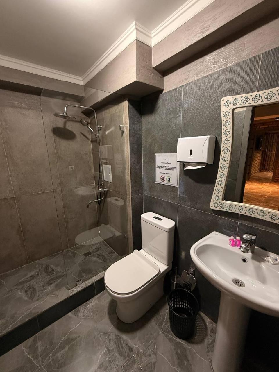 Premium Hostel Taszkent Zewnętrze zdjęcie